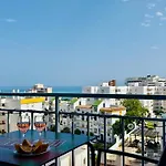 Apartment Penthouse Near Center And With Pool *