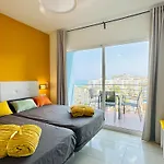 Daire Penthouse Near Center And With Pool Torremolinos