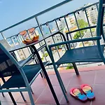 Apartmán Penthouse Near Center And With Pool