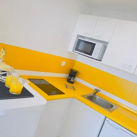 Апартаменти Penthouse Near Center And With Pool