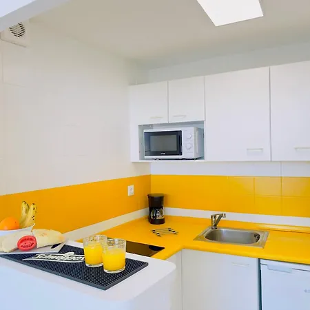 Penthouse Near Center And With Pool Апартаменти *