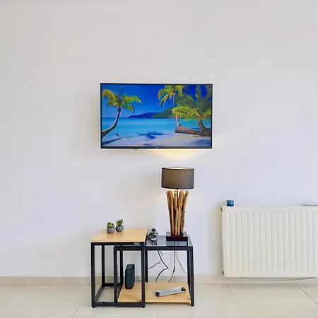 Апартаменты Penthouse Near Center And With Pool
