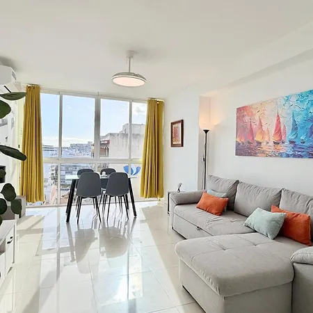 Penthouse Near Center And With Pool Apartamento