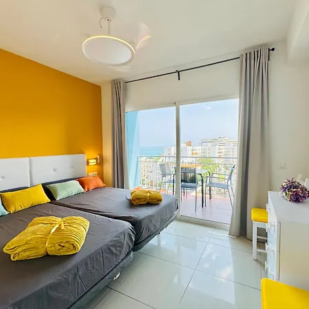 Penthouse Near Center And With Pool